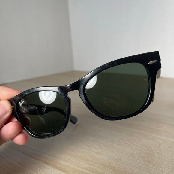 Ray-Ban RB4169 Laramie 601 Sunglasses READ Black Frames Made in Italy RARE! - Picture 10 of 15